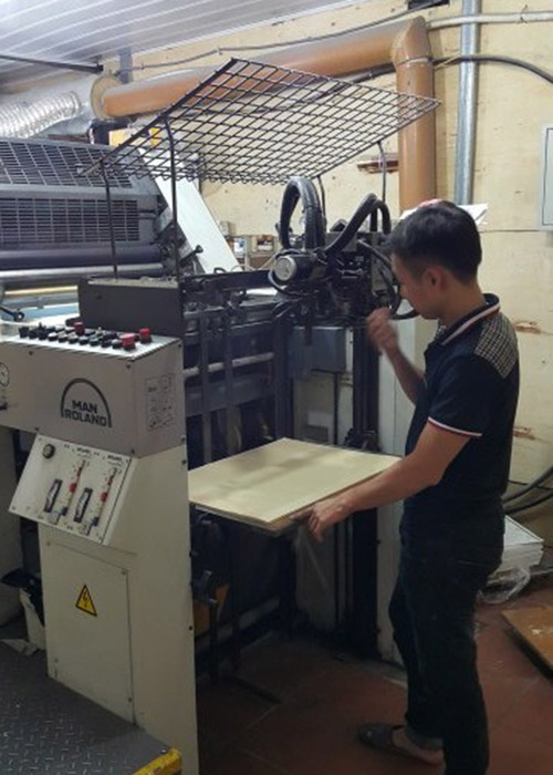 CÔNG TY TNHH CÔNG NGHỆ IN VÀ BAO BÌ VIỆT - ĐỨC
